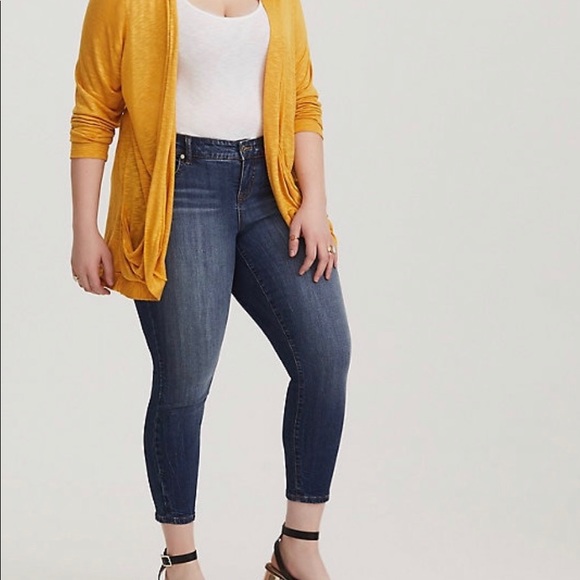 Torrid yellow cardigan - Picture 2 of 4
